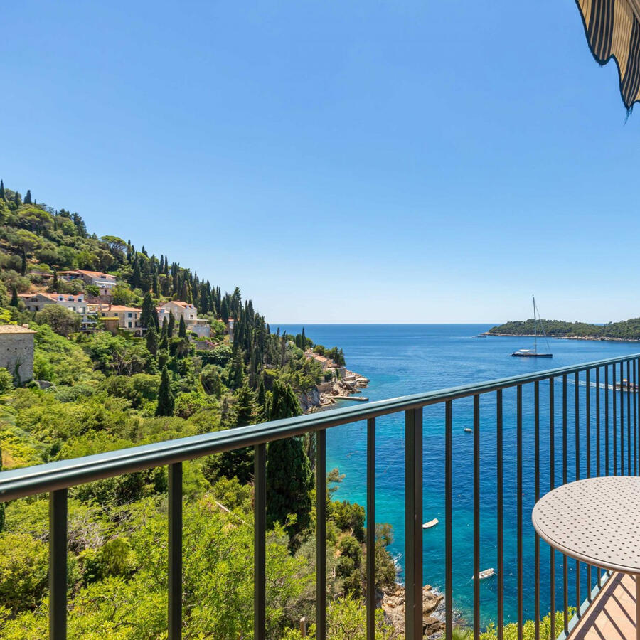 SEA PEARL APARTMENTS